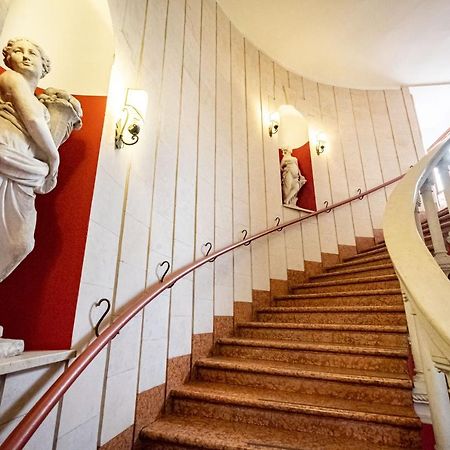 Bed and Breakfast Il Salotto Del Conte Верона Екстер'єр фото