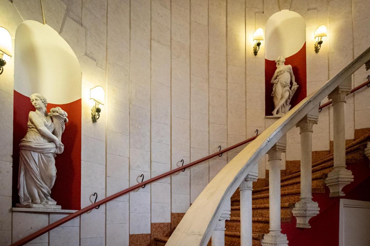 Bed and Breakfast Il Salotto Del Conte Верона Екстер'єр фото